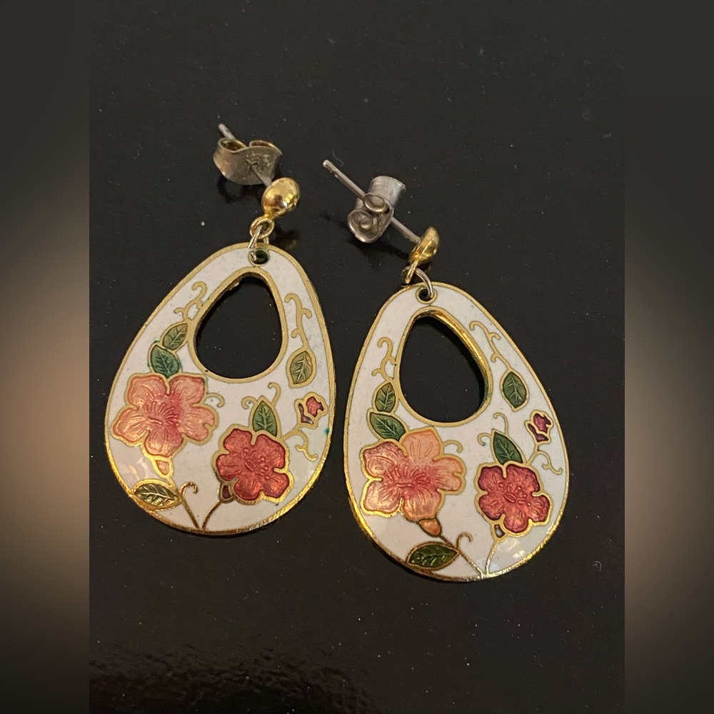 Vintage Cloisonné Enamel & Gold-Toned Teardrop Floral Post Pierced Earrings
